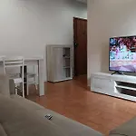 House, 300 M Dal Mare, アパート *