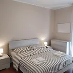 アパート House, 300 M Dal Mare,
