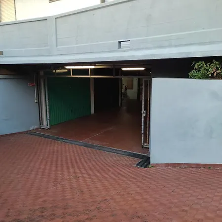 House, 300 M Dal Mare, Marina di Massa